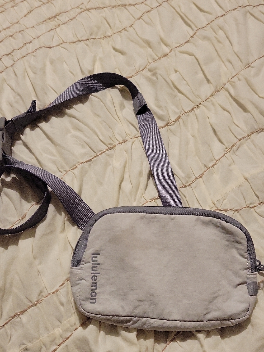 lululemon  Little Light Gray Belt Bag